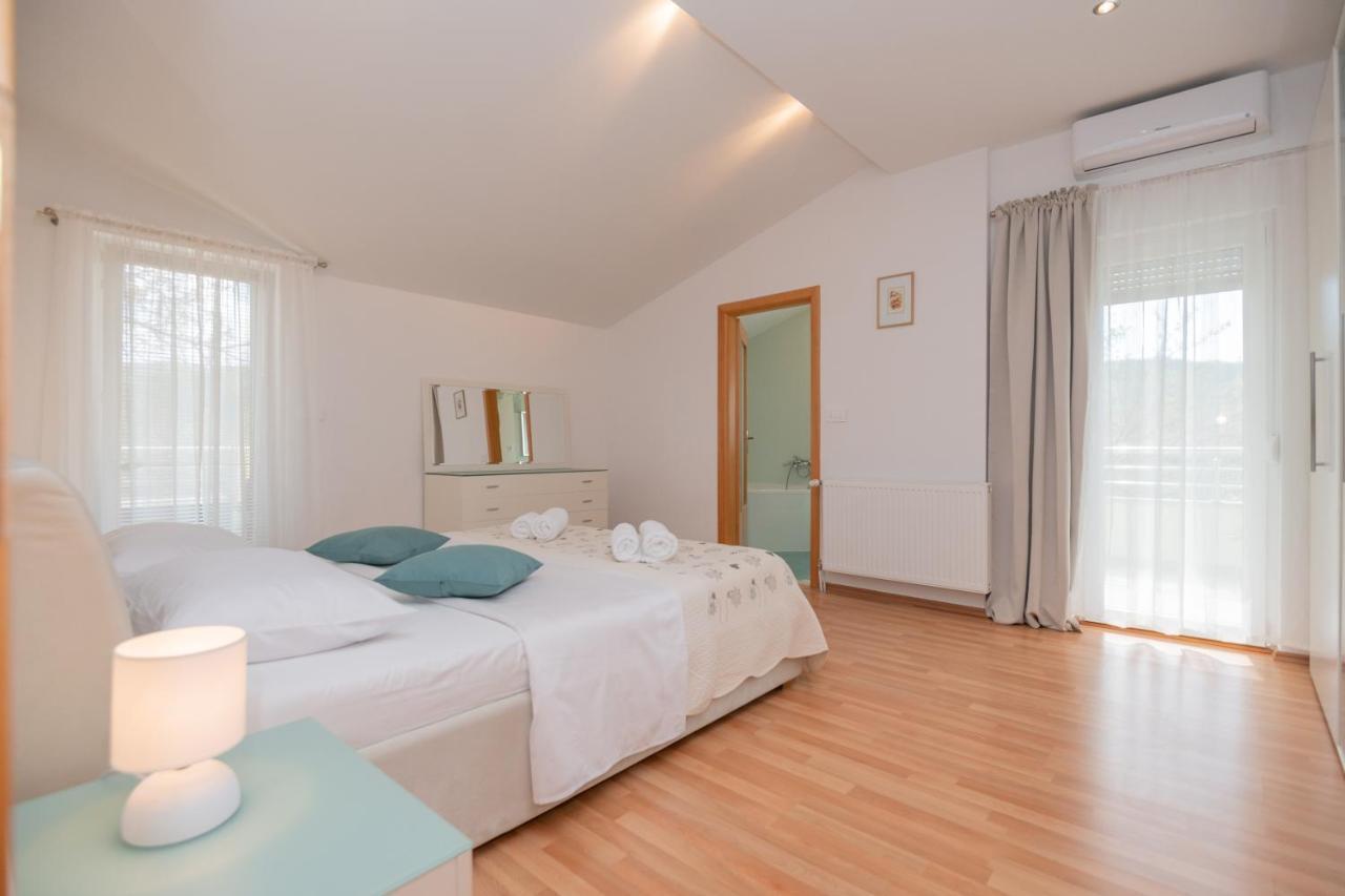 Holiday Home Terra Roca - Imotski, Natural Environment With Complete Peace And Quiet. Luaran gambar